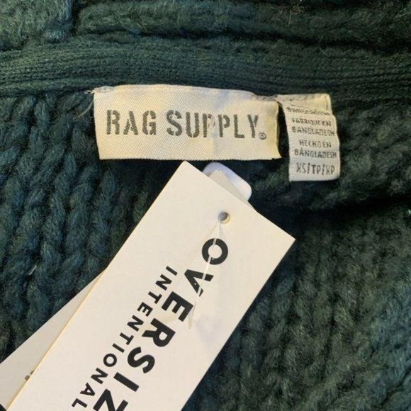 Rag Supply Oversized Loose Cable Knit Cardigan - Picture 5 of 7